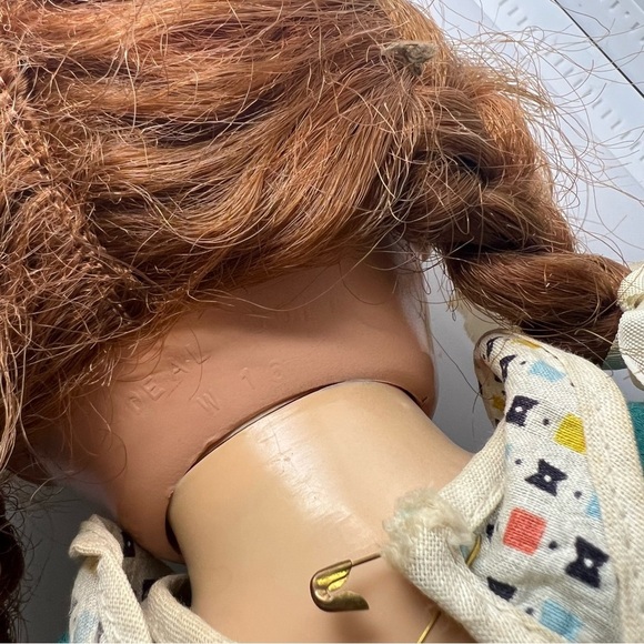 Vintage Ideal Saucy Walker 16” doll Hard Plastic Brown Hair Sleep Eyes - Picture 5 of 8